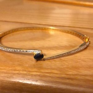 Sapphire gold bangle.
